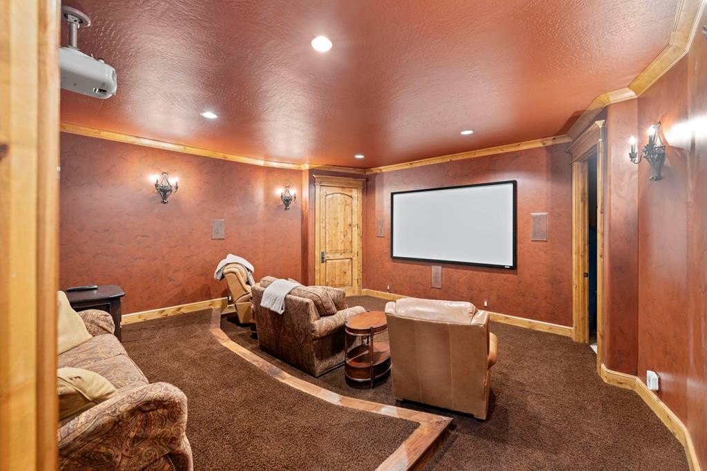 Donnelly, Idaho, 83615, United States, 5 Bedrooms Bedrooms, ,7 BathroomsBathrooms,Residential,Forsale,1889370
