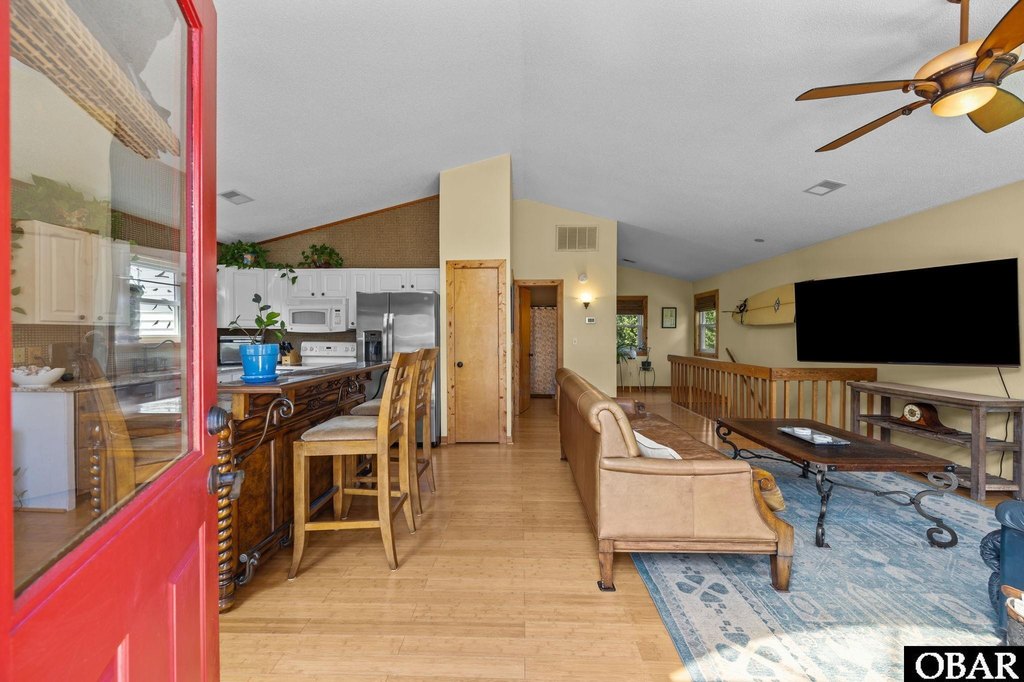 Nags Head, North Carolina, 27959, United States, 4 Bedrooms Bedrooms, ,2 BathroomsBathrooms,Residential,Forsale,1951932