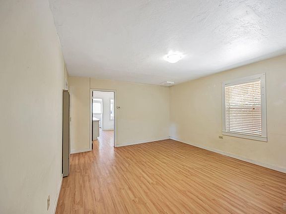Sebastopol, California, 95472, United States, 2 Bedrooms Bedrooms, ,1 BathroomBathrooms,Residential,Forsale,1934065
