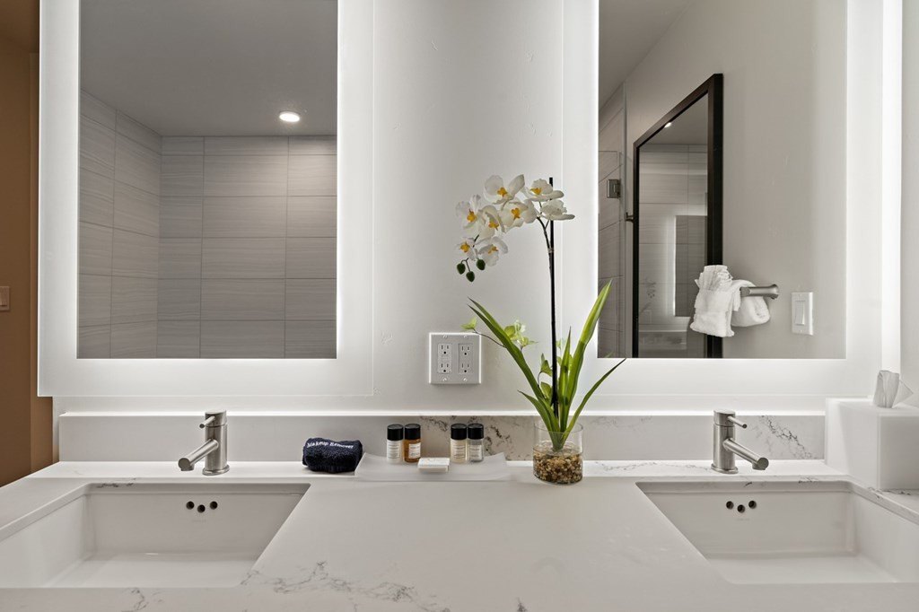 Donnelly, Idaho, 83615, United States, 1 Bedroom Bedrooms, ,1.5 BathroomsBathrooms,Residential,Forsale,1946199