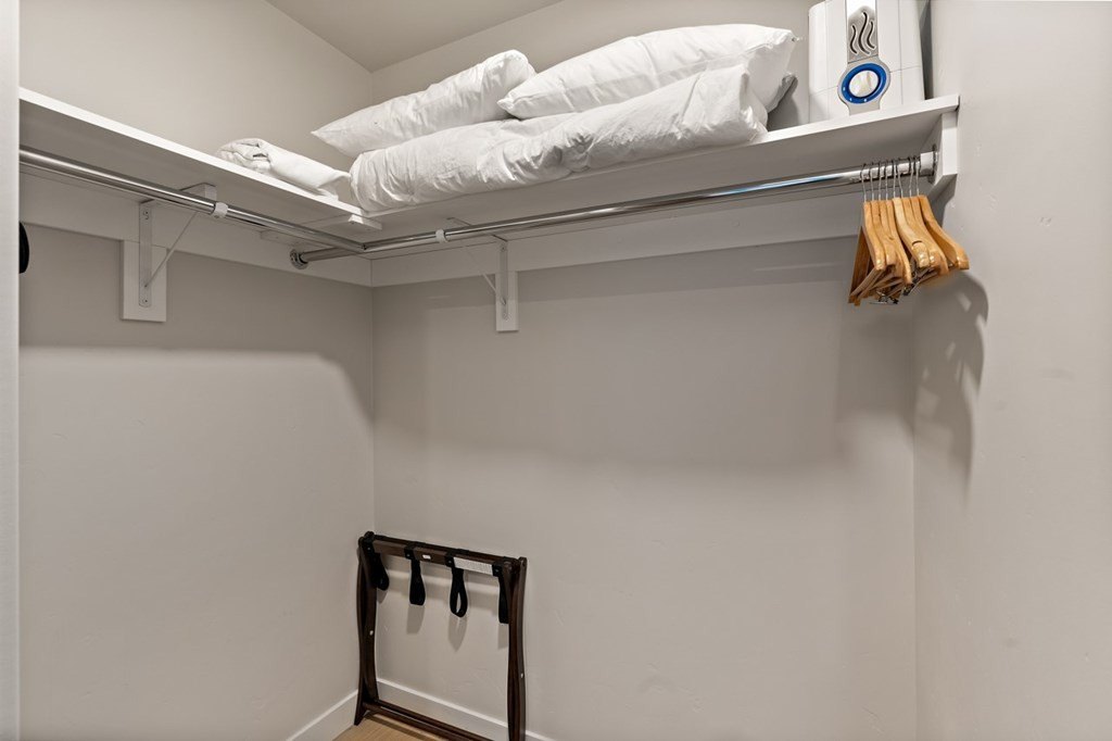 Donnelly, Idaho, 83615, United States, 1 Bedroom Bedrooms, ,1.5 BathroomsBathrooms,Residential,Forsale,1946199