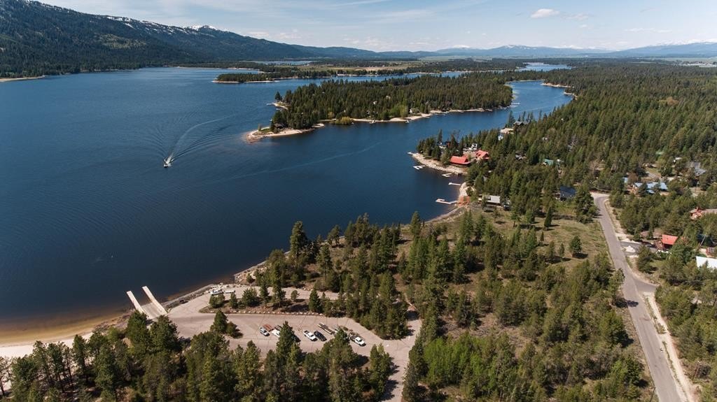 Donnelly, Idaho, 83615, United States, 3 Bedrooms Bedrooms, ,2 BathroomsBathrooms,Residential,Forsale,1889401