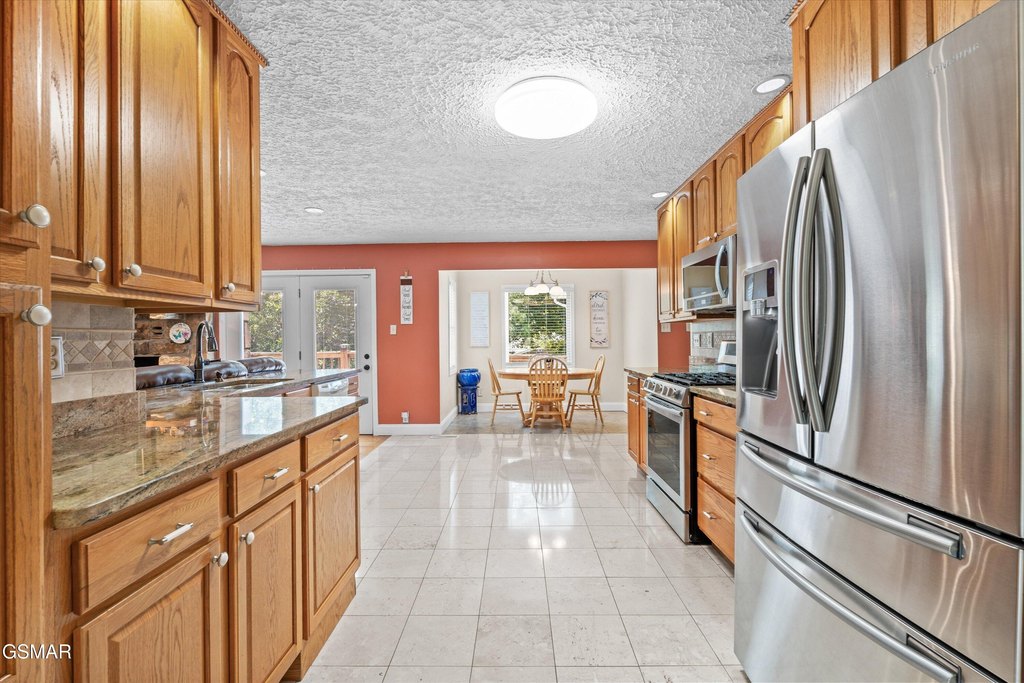 Sevierville, Tennessee, 37876, United States, 4 Bedrooms Bedrooms, ,3 BathroomsBathrooms,Residential,Forsale,1942460