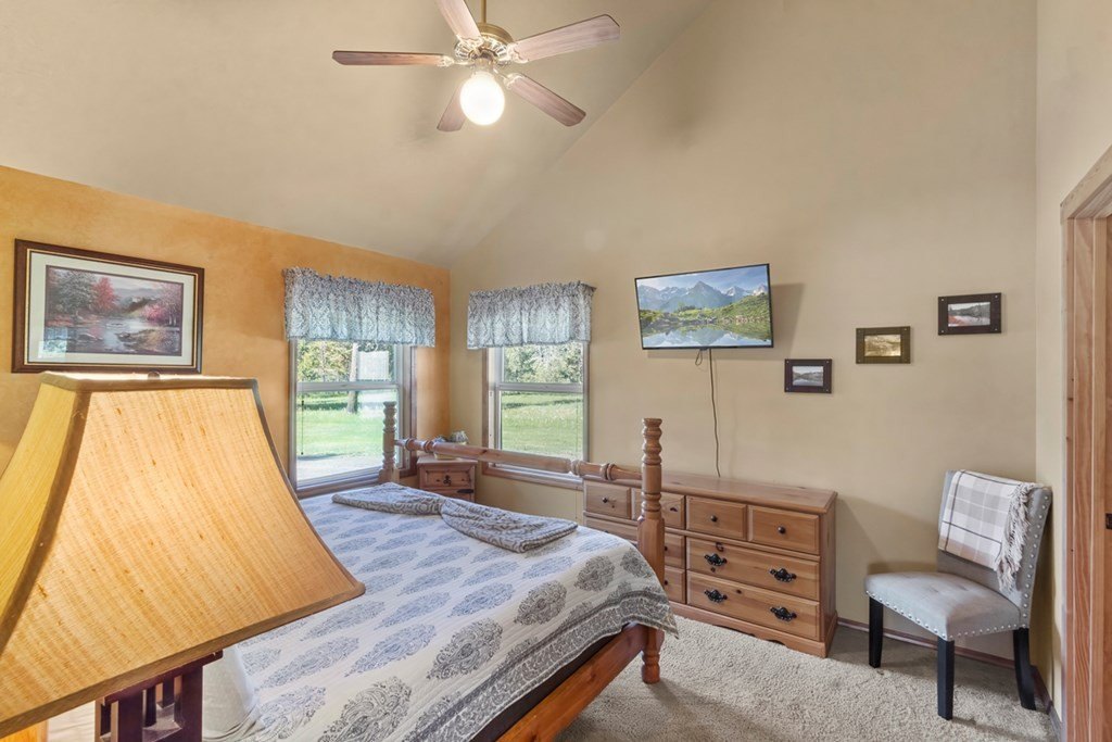 Donnelly, Idaho, 83615, United States, 3 Bedrooms Bedrooms, ,2.5 BathroomsBathrooms,Residential,Forsale,1946189