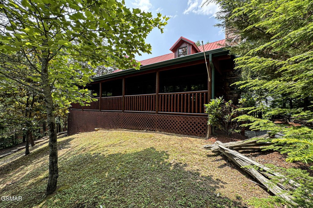 Pigeon Forge, Tennessee, 37863, United States, 3 Bedrooms Bedrooms, ,2 BathroomsBathrooms,Residential,Forsale,1971837