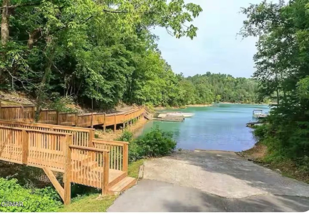 Sevierville, Tennessee, 37876, United States, 3 Bedrooms Bedrooms, ,2.5 BathroomsBathrooms,Residential,Forsale,1942425