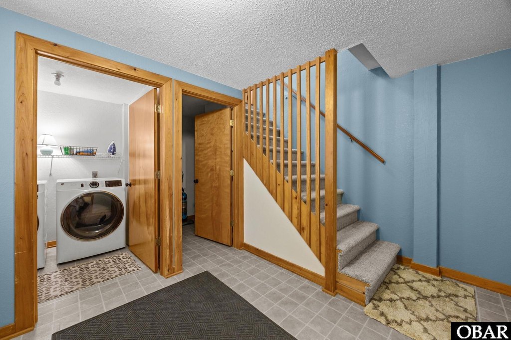 Nags Head, North Carolina, 27959, United States, 4 Bedrooms Bedrooms, ,2 BathroomsBathrooms,Residential,Forsale,1951932