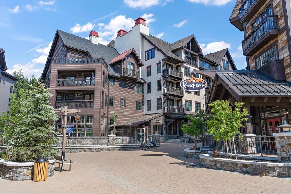 Donnelly, Idaho, 83615, United States, 1 Bedroom Bedrooms, ,1.5 BathroomsBathrooms,Residential,Forsale,1946199