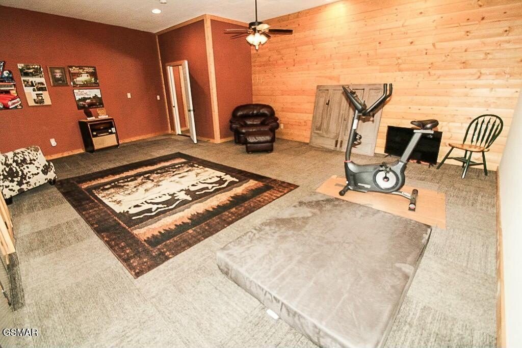 Sevierville, Tennessee, 37862, United States, 3 Bedrooms Bedrooms, ,3 BathroomsBathrooms,Residential,Forsale,1893748