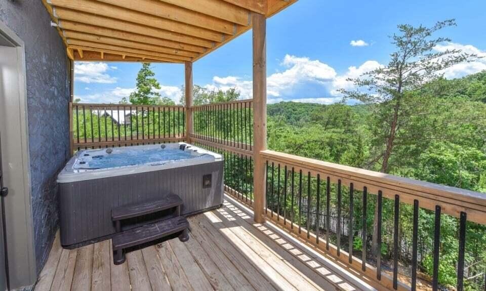 Sevierville, Tennessee, 37876, United States, 16 Bedrooms Bedrooms, ,16.5 BathroomsBathrooms,Residential,Forsale,1942438