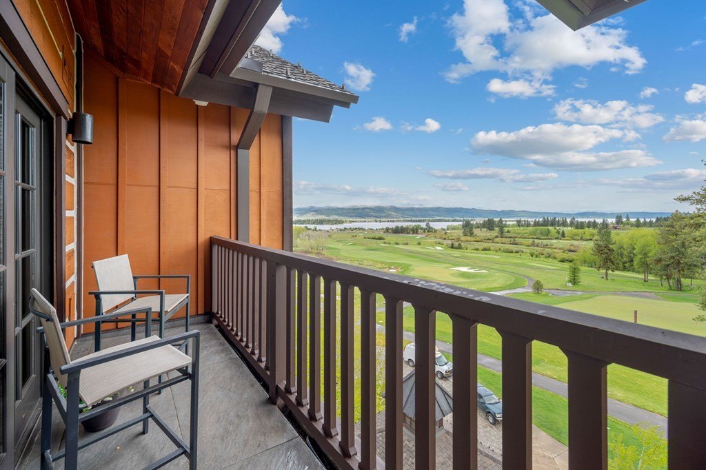 Donnelly, Idaho, 83615, United States, 2 Bedrooms Bedrooms, ,2 BathroomsBathrooms,Residential,Forsale,1946166