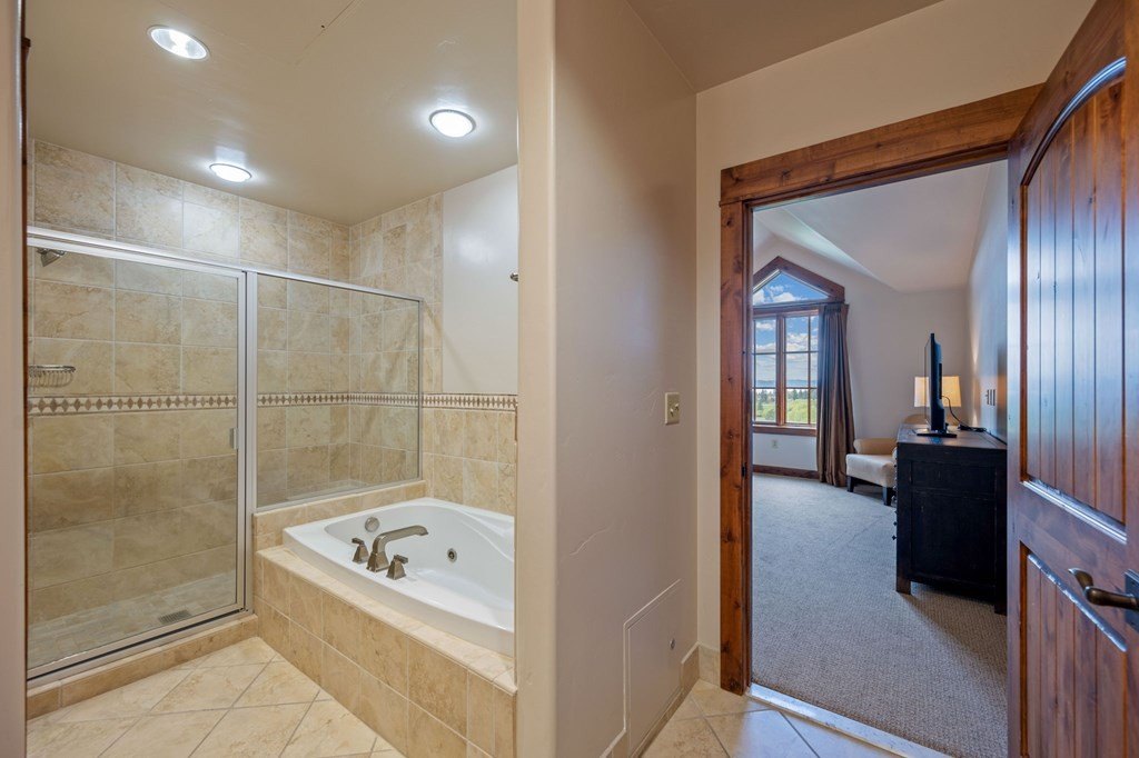 Donnelly, Idaho, 83615, United States, 2 Bedrooms Bedrooms, ,2 BathroomsBathrooms,Residential,Forsale,1946166