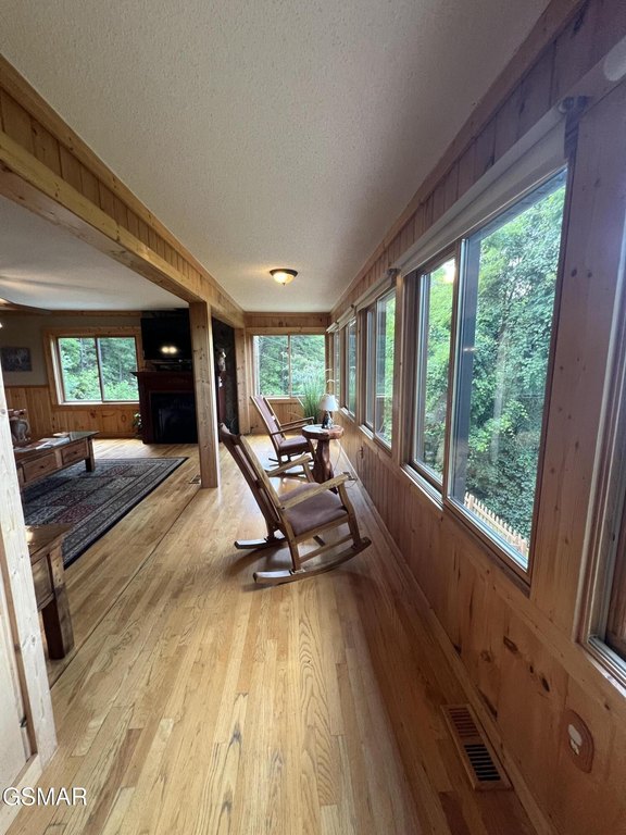 Sevierville, Tennessee, 37862, United States, 3 Bedrooms Bedrooms, ,3 BathroomsBathrooms,Residential,Forsale,1910187