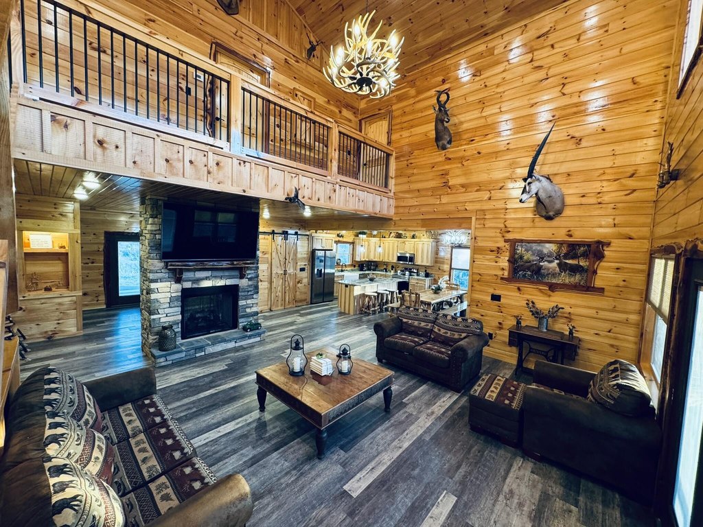 Sevierville, Tennessee, 37876, United States, 3 Bedrooms Bedrooms, ,3.5 BathroomsBathrooms,Residential,Forsale,1942465