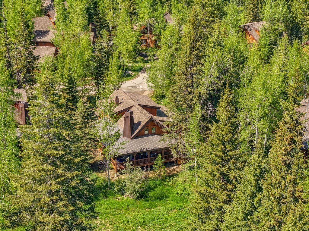 Donnelly, Idaho, 83615, United States, 3 Bedrooms Bedrooms, ,3 BathroomsBathrooms,Residential,Forsale,1889373