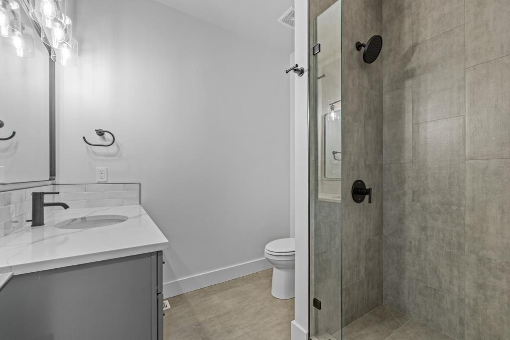 McCall, Idaho, 83638, United States, 4 Bedrooms Bedrooms, ,3 BathroomsBathrooms,Residential,Forsale,1889375