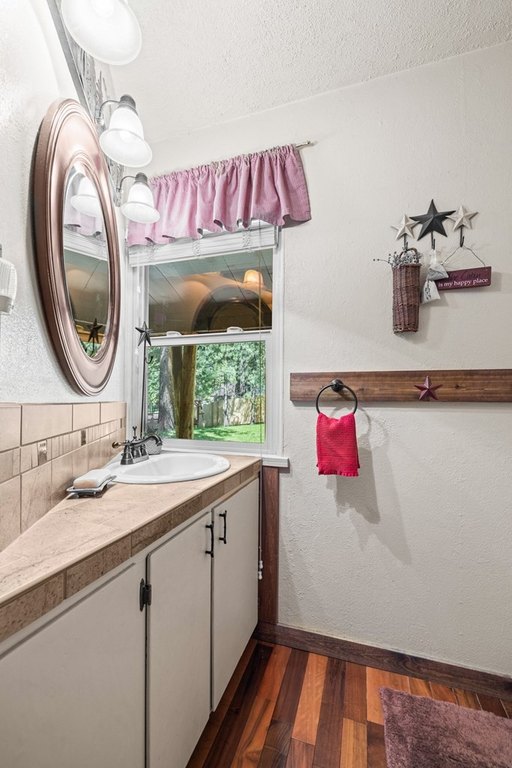 McCall, Idaho, 83638, United States, 4 Bedrooms Bedrooms, ,3 BathroomsBathrooms,Residential,Forsale,1889418
