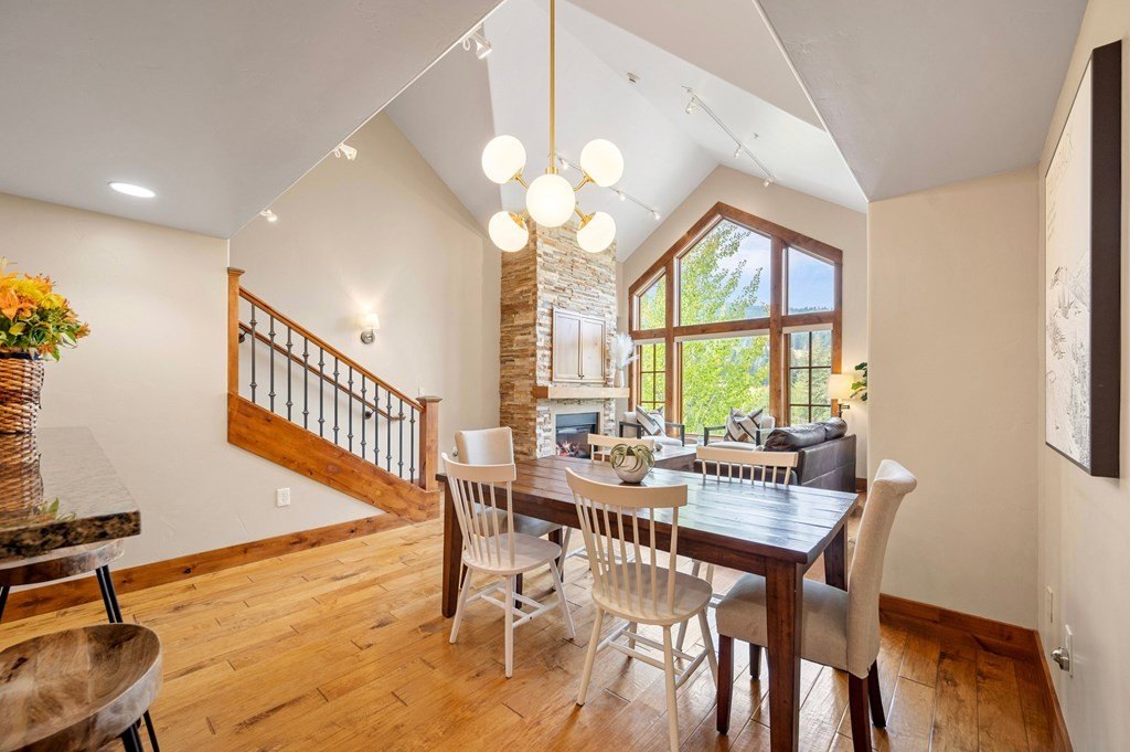 Donnelly, Idaho, 83615, United States, 2 Bedrooms Bedrooms, ,2 BathroomsBathrooms,Residential,Forsale,1946198