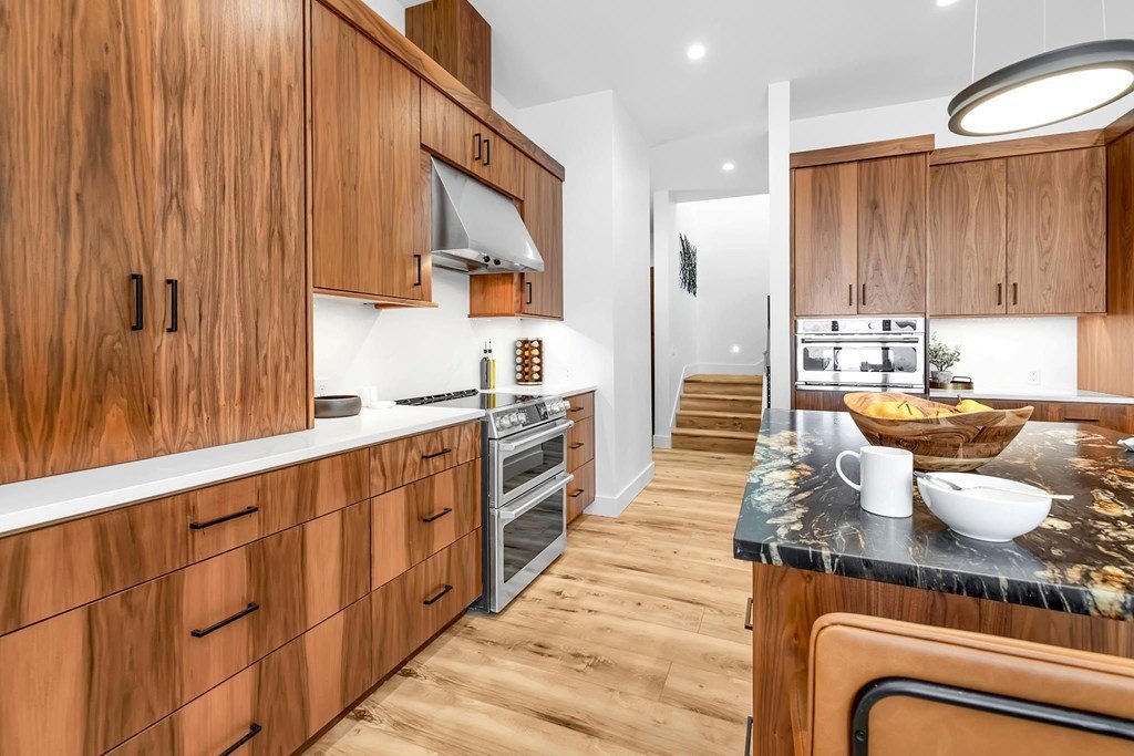 Donnelly, Idaho, 83615, United States, 4 Bedrooms Bedrooms, ,4 BathroomsBathrooms,Residential,Forsale,1996713