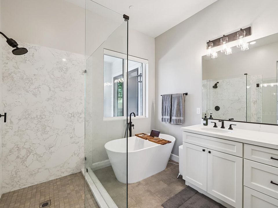 Santa Rosa, California, 95403, United States, 3 Bedrooms Bedrooms, ,3 BathroomsBathrooms,Residential,Forsale,1934066