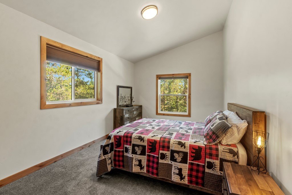 Donnelly, Idaho, 83615, United States, 2 Bedrooms Bedrooms, ,1 BathroomBathrooms,Residential,Forsale,1946188