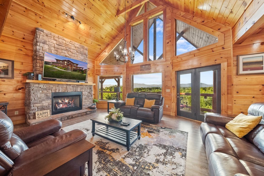 Sevierville, Tennessee, 37876, United States, 4 Bedrooms Bedrooms, ,5.5 BathroomsBathrooms,Residential,Forsale,1999451