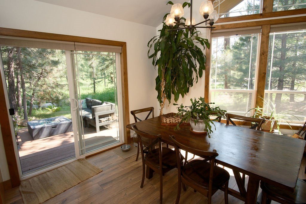 McCall, Idaho, 83638, United States, 4 Bedrooms Bedrooms, ,2 BathroomsBathrooms,Residential,Forsale,1946177