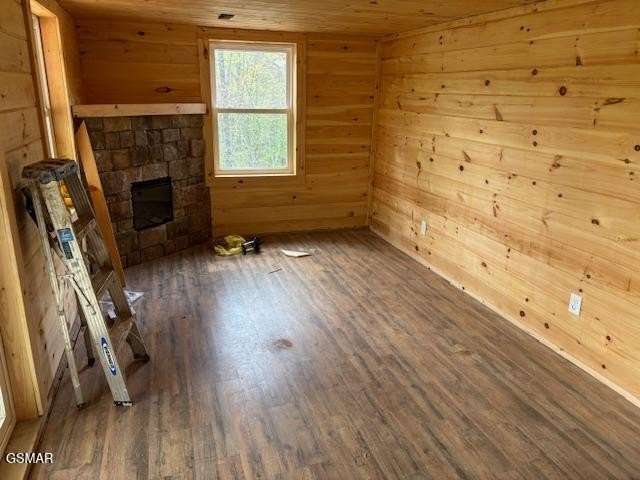 Sevierville, Tennessee, 37876, United States, 4 Bedrooms Bedrooms, ,2.5 BathroomsBathrooms,Residential,Forsale,1893693