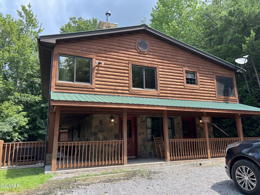 Sevierville, Tennessee, 37862, United States, 3 Bedrooms Bedrooms, ,3 BathroomsBathrooms,Residential,Forsale,1910187