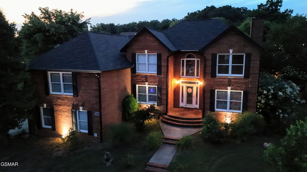 Sevierville, Tennessee, 37862, United States, 4 Bedrooms Bedrooms, ,2.5 BathroomsBathrooms,Residential,Forsale,1942446