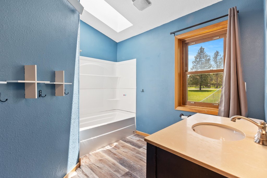 Black Hawk, South Dakota, 57718, United States, 5 Bedrooms Bedrooms, ,3 BathroomsBathrooms,Residential,Forsale,1990705