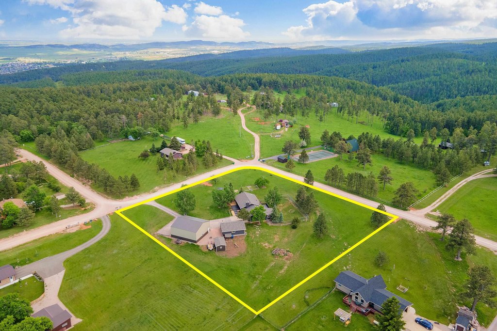 Black Hawk, South Dakota, 57718, United States, 5 Bedrooms Bedrooms, ,3 BathroomsBathrooms,Residential,Forsale,1990705