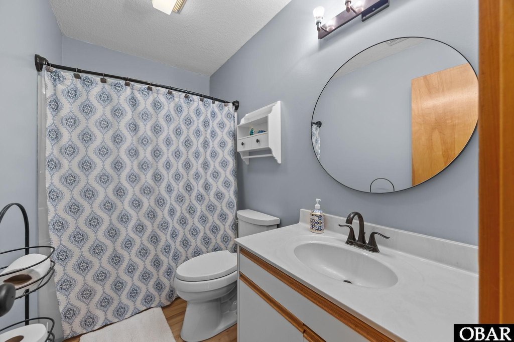 Nags Head, North Carolina, 27959, United States, 4 Bedrooms Bedrooms, ,2 BathroomsBathrooms,Residential,Forsale,1951932