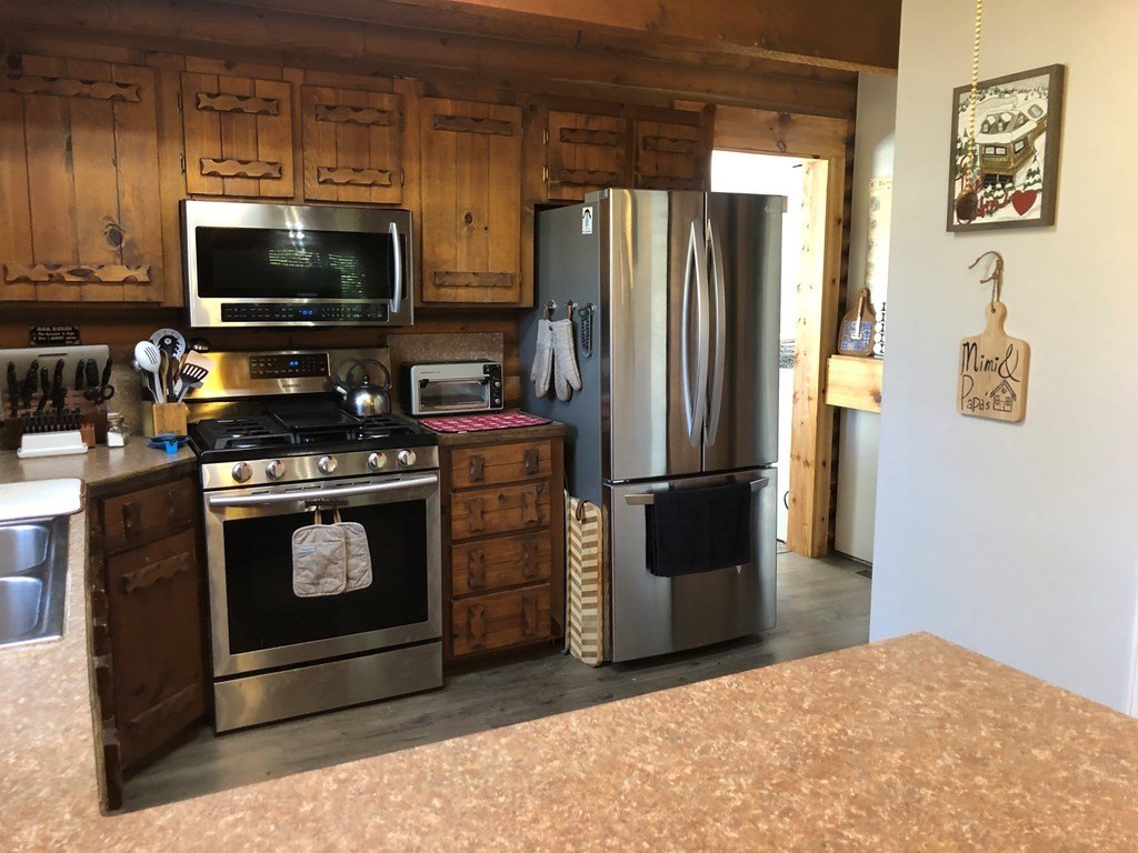 Smith's Ferry, Idaho, 83611, United States, 3 Bedrooms Bedrooms, ,1 BathroomBathrooms,Residential,Forsale,1889368