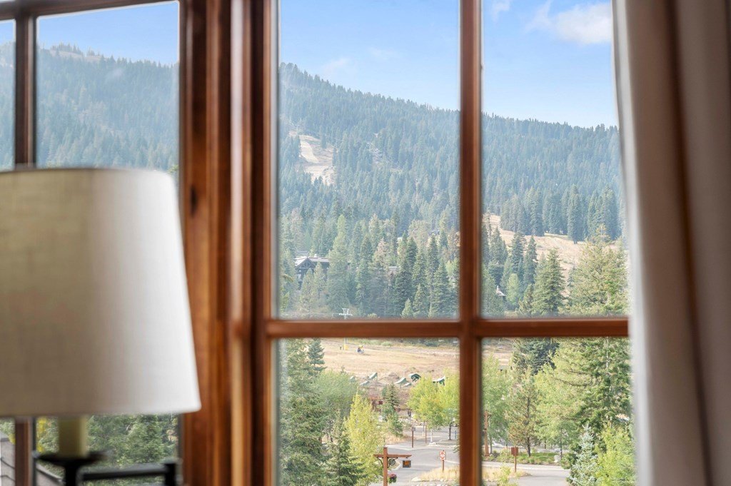 Donnelly, Idaho, 83615, United States, 2 Bedrooms Bedrooms, ,2 BathroomsBathrooms,Residential,Forsale,1946198