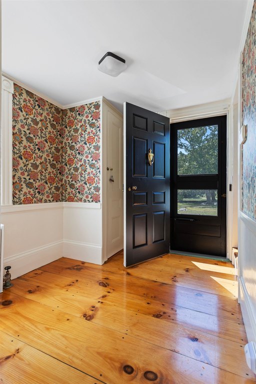 North Hampton, New Hampshire, 03862, United States, 3 Bedrooms Bedrooms, ,2.5 BathroomsBathrooms,Residential,Forsale,1952897