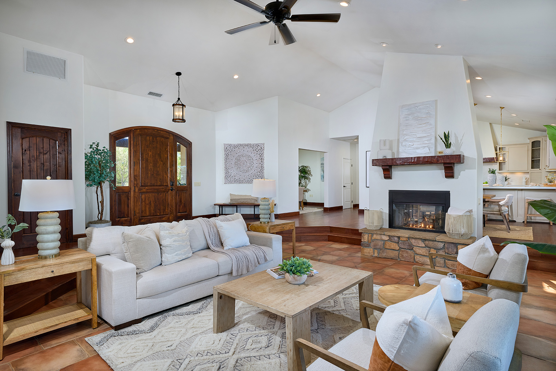 Temecula, California, 92592, United States, 5 Bedrooms Bedrooms, ,4 BathroomsBathrooms,Residential,Forsale,1941476