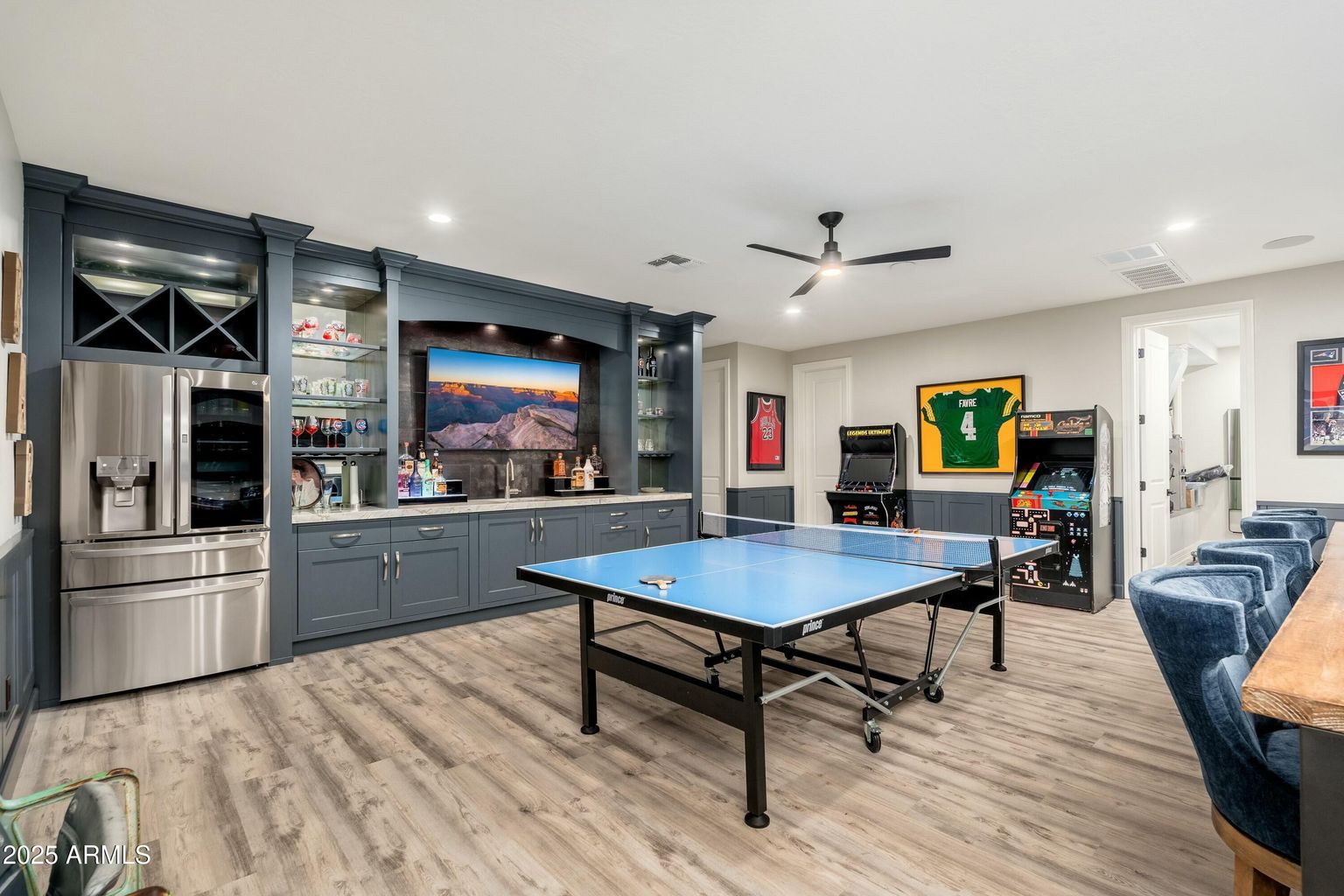 Gilbert, California, 85297, United States, 6 Bedrooms Bedrooms, ,6 BathroomsBathrooms,Residential,Forsale,1934081