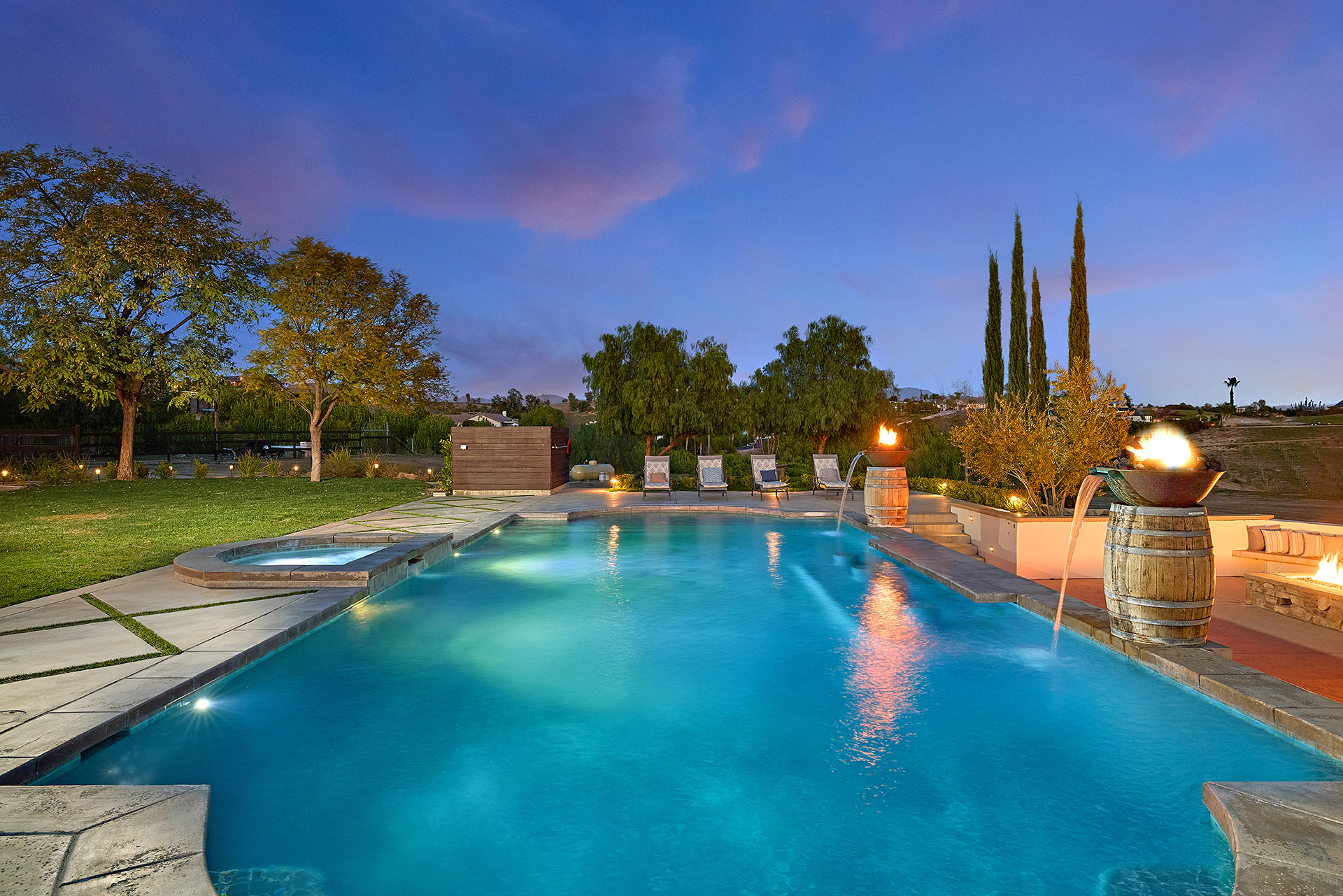 Temecula, California, 92592, United States, 5 Bedrooms Bedrooms, ,4 BathroomsBathrooms,Residential,Forsale,1941476