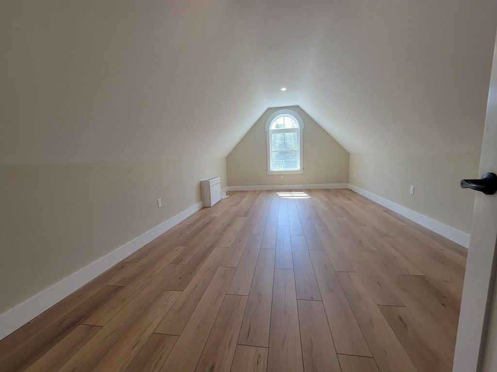 Laconia, New Hampshire, 03246, United States, 3 Bedrooms Bedrooms, ,2.5 BathroomsBathrooms,Residential,Forsale,1952893