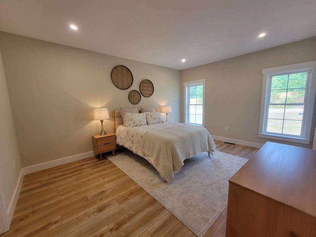 Laconia, New Hampshire, 03246, United States, 3 Bedrooms Bedrooms, ,2.5 BathroomsBathrooms,Residential,Forsale,1952891