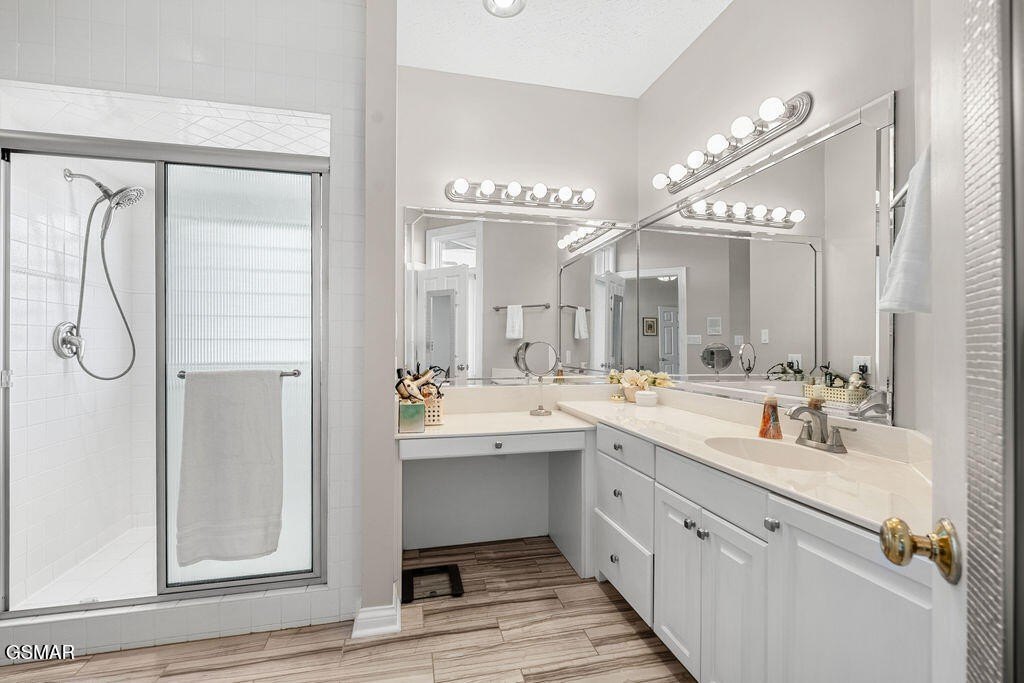 Sevierville, Tennessee, 37862, United States, 4 Bedrooms Bedrooms, ,4 BathroomsBathrooms,Residential,Forsale,1999437