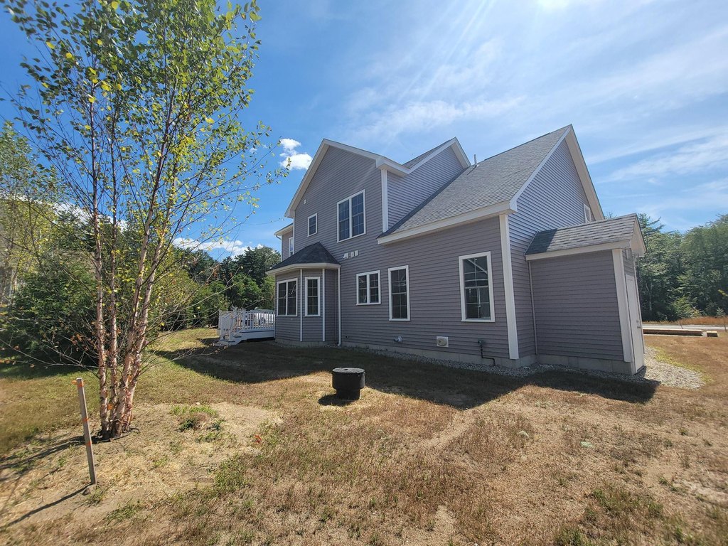 Laconia, New Hampshire, 03246, United States, 3 Bedrooms Bedrooms, ,2.5 BathroomsBathrooms,Residential,Forsale,1952891