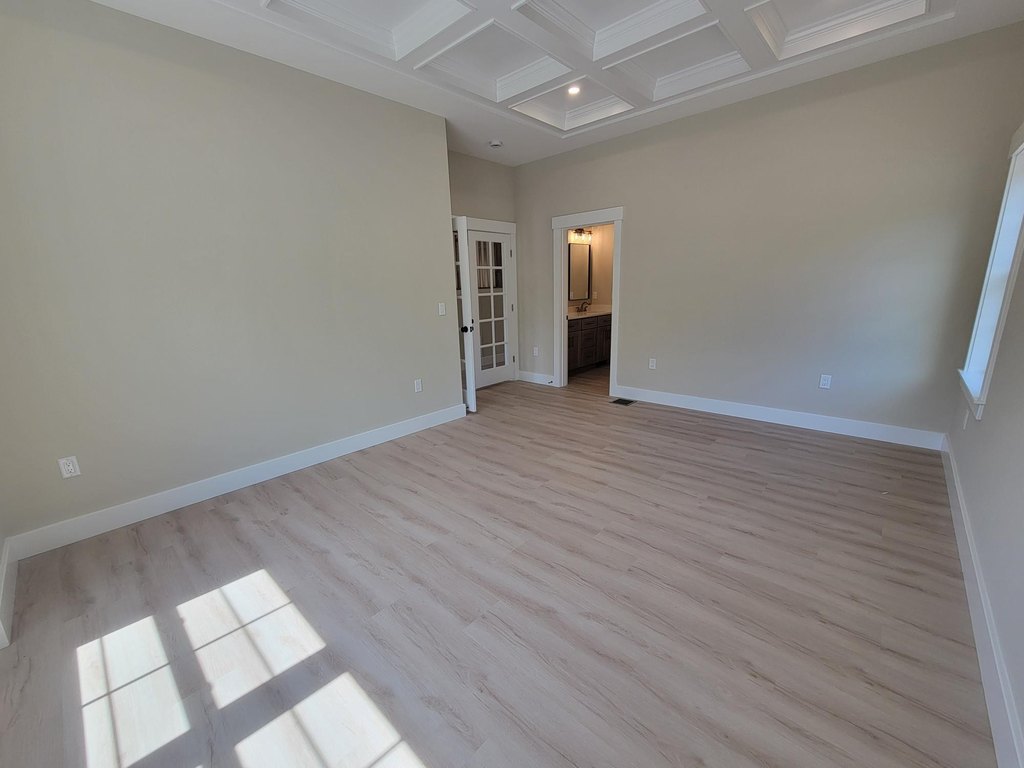Laconia, New Hampshire, 03246, United States, 3 Bedrooms Bedrooms, ,2.5 BathroomsBathrooms,Residential,Forsale,1952892
