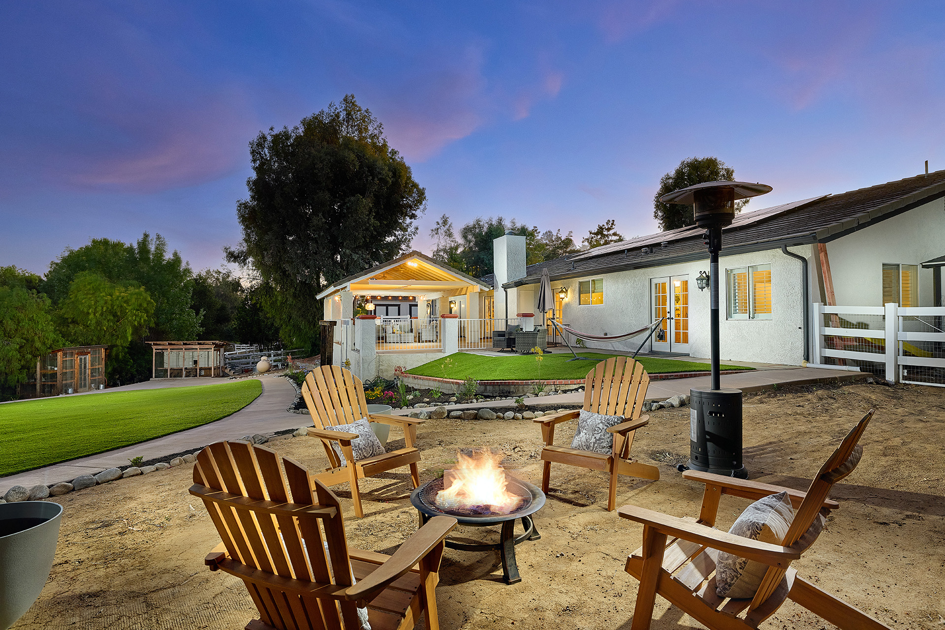Temecula, California, 92591, United States, 4 Bedrooms Bedrooms, ,2 BathroomsBathrooms,Residential,Forsale,1941477