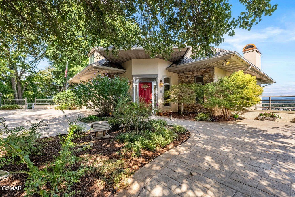 Sevierville, Tennessee, 37862, United States, 4 Bedrooms Bedrooms, ,4 BathroomsBathrooms,Residential,Forsale,1999437