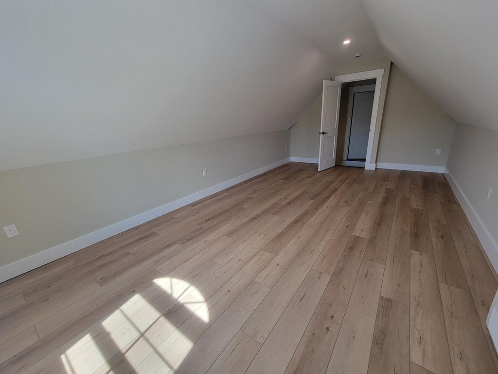 Laconia, New Hampshire, 03246, United States, 3 Bedrooms Bedrooms, ,2.5 BathroomsBathrooms,Residential,Forsale,1952893