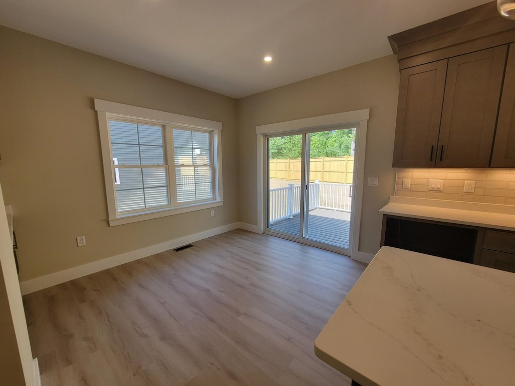 Laconia, New Hampshire, 03246, United States, 3 Bedrooms Bedrooms, ,2.5 BathroomsBathrooms,Residential,Forsale,1952892