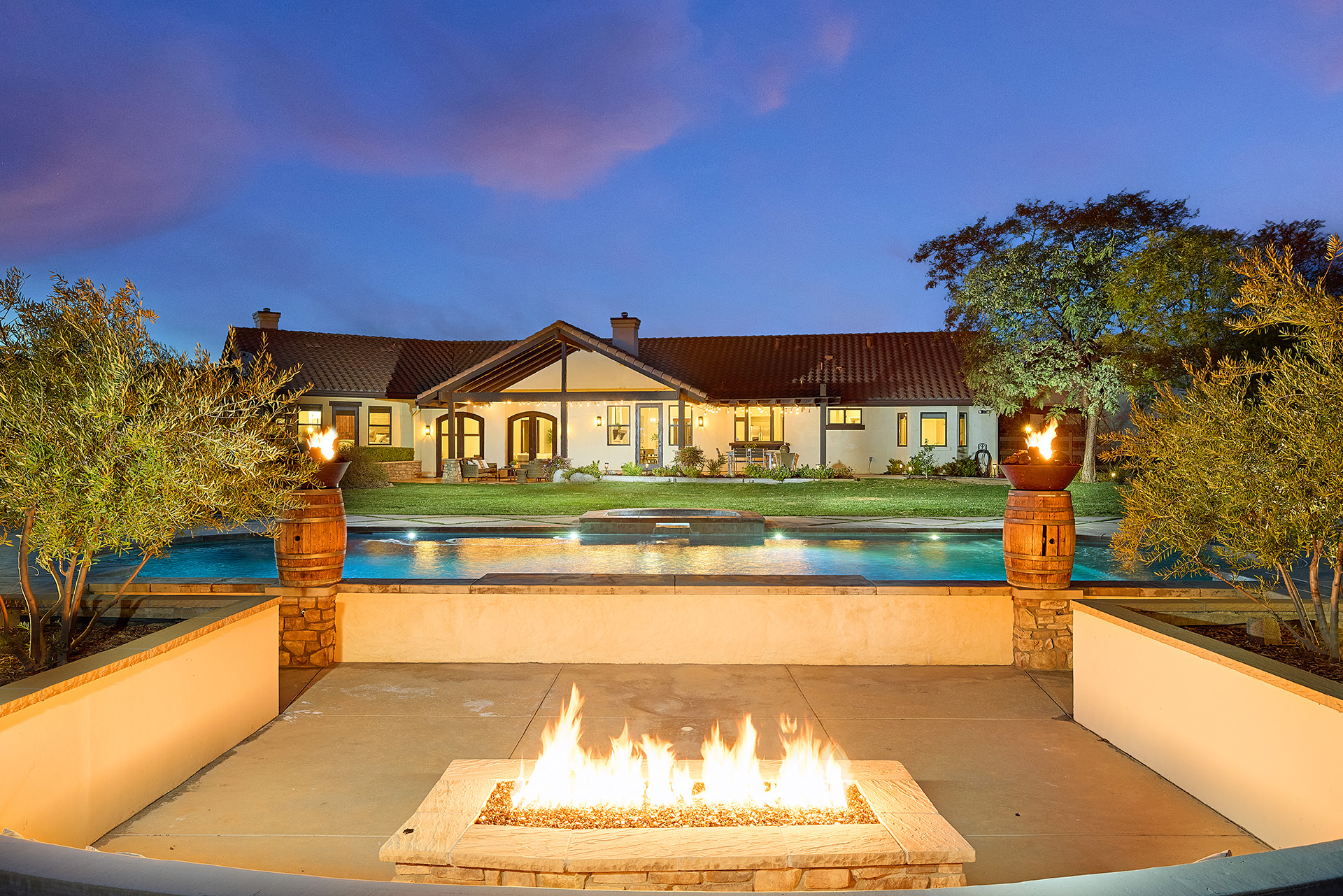 Temecula, California, 92592, United States, 5 Bedrooms Bedrooms, ,4 BathroomsBathrooms,Residential,Forsale,1941476