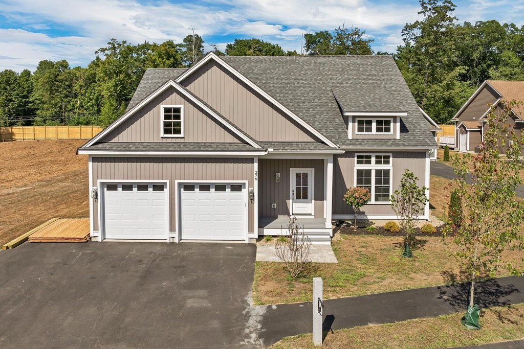 Laconia, New Hampshire, 03246, United States, 3 Bedrooms Bedrooms, ,2.5 BathroomsBathrooms,Residential,Forsale,1952891
